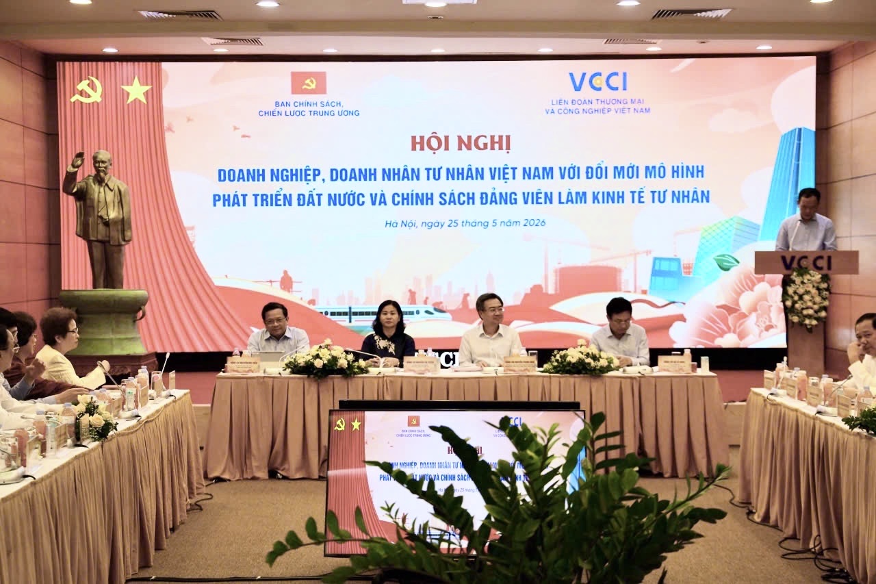 Mua 1 tặng 1 Trà Xanh Lài Đặc biệt